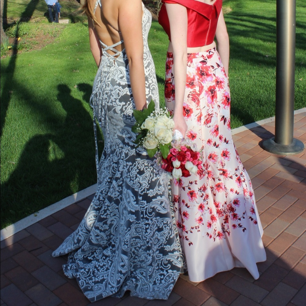 Gray and White Patterned Prom Dress